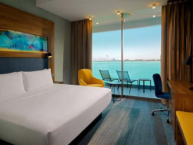 Aloft-Palm-Jumeirah-.jpg