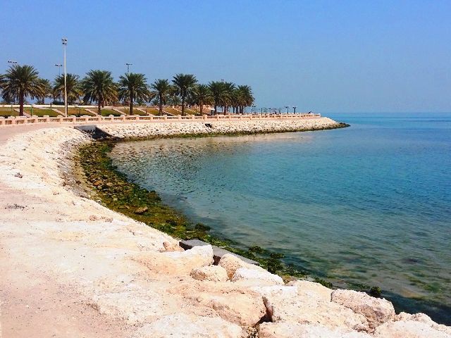 Dammam-Beaches-1.jpg