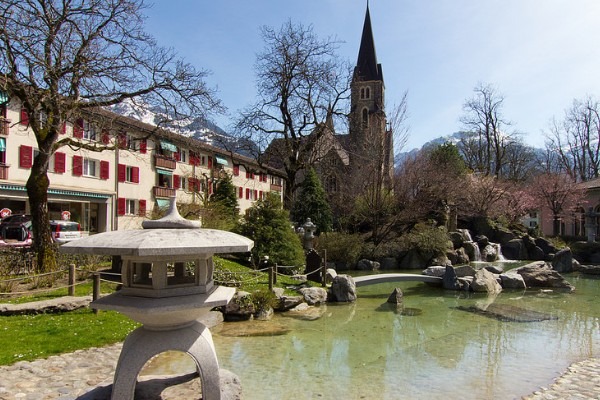 Japanese-garden-Interlaken-1.jpg