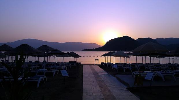 Marmaris-Public-Beach-1.jpg