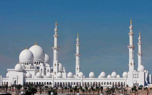 Grand-Sheikh-Zayed-Mosque-Al-Fujairah-3.jpg