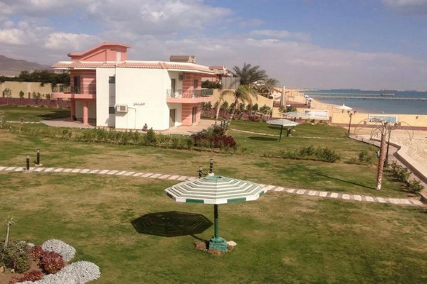 Elzhour-Beach-Ain-Sokhna4.jpg