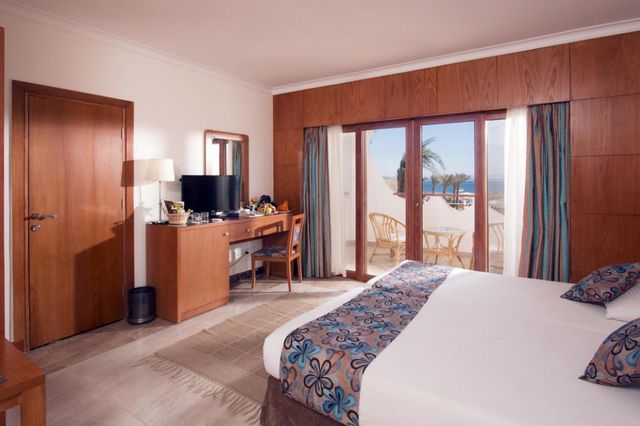 Hotels-in-dahab-1.jpg