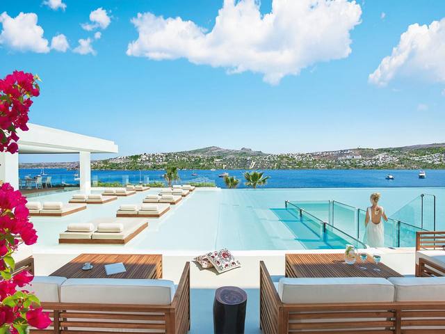 cape-bodrum-beach-resort.2.jpg