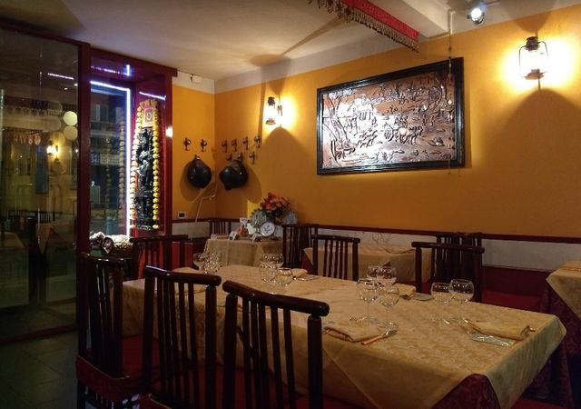 Como-Restaurants-5.jpg