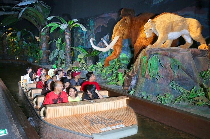 jakarta-theme-parks-6.jpg