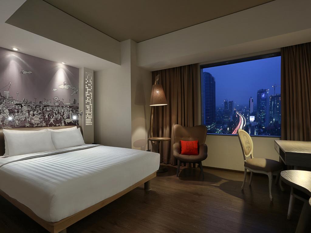 mercure-hotels-jakarta-3.jpg