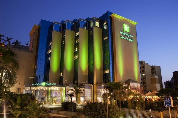 Holiday-Inn-Cairo3.jpg