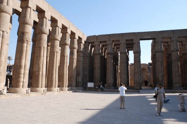 Luxor-Temple-of-Karnak-4.jpg