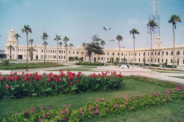 Ras-el-Tin-Palace.jpg