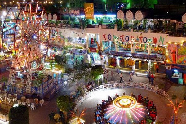 Cairo-Theme-Park-Magic-Copy.jpg