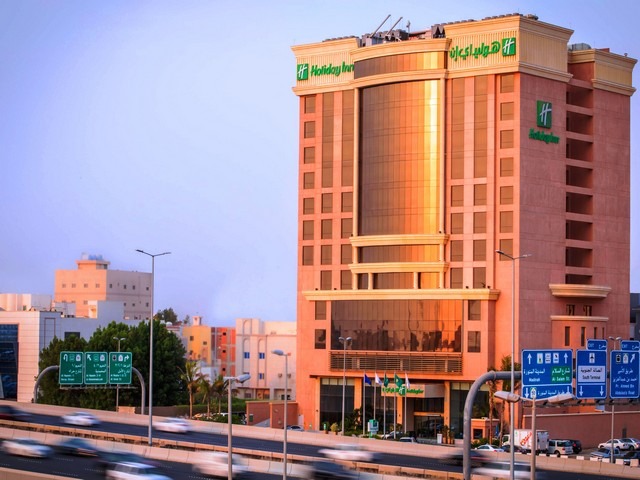 HolidayInnJeddahSeries-Gateway.jpg