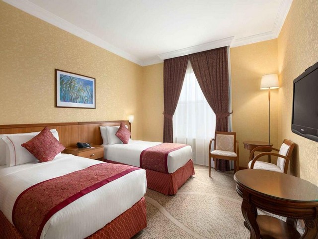 RamadaContinentalJeddah-Room2.jpg