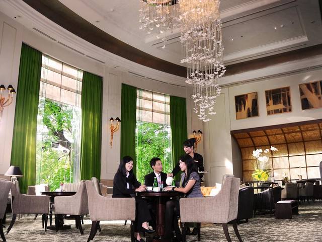 Hotel-Borobudur-Jakarta-2.jpg