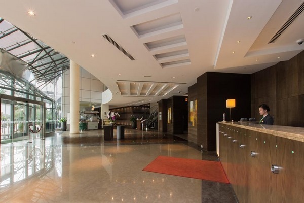 Holiday-Inn-Hotel-Abu-Dhabi2-Copy.jpg