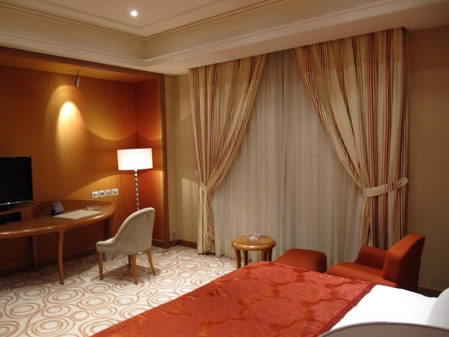 TheRitzCarltonRiyadh-Room1.jpg