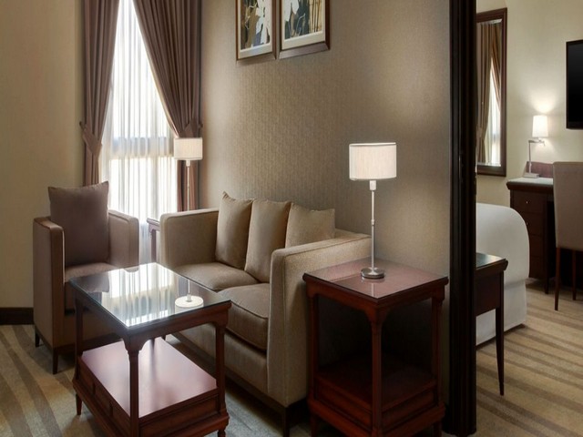 SheratonRiyadhHotelTowers-Suite.jpg