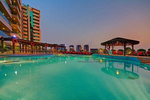 Copthorne-Hotel-Dubai-2.jpg