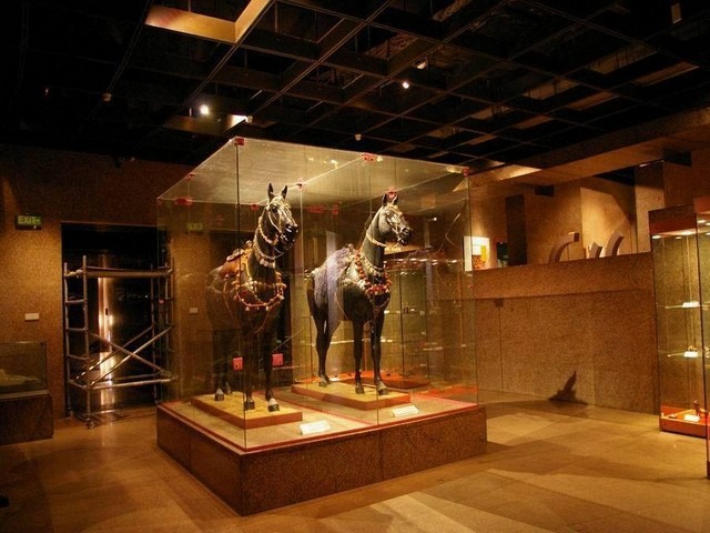 Nubian-Museum-AnimalsSculptures.jpg