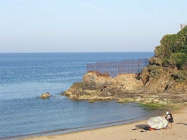 Annaba-Beaches-AinAsheerBeach.jpg