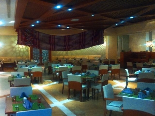 Plateau-Lalla-Setti-Restaurants.jpg