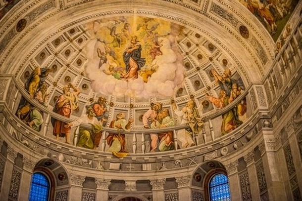 verona-cathedral-half-dome-apse.jpg