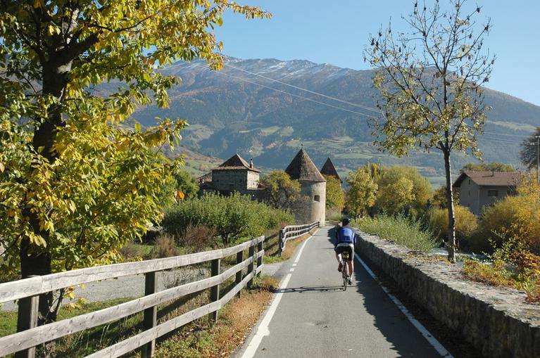 biking-at-Grada-Lake.jpg