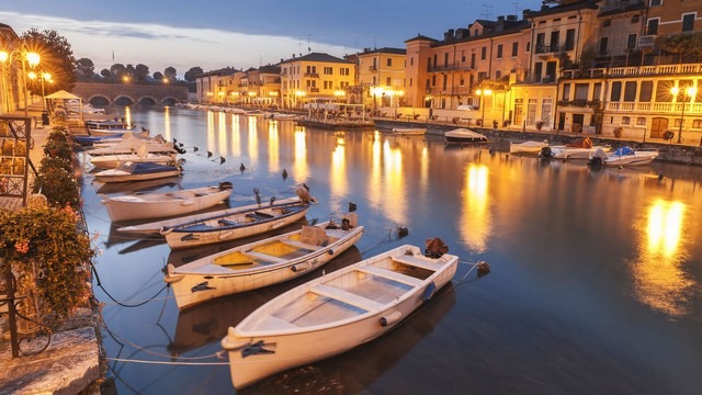 Venetian-harbour-Garda-Lake.jpg