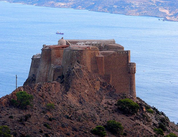 Fort-Santa-Cruz-Oran-1.jpg