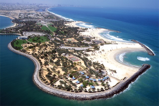 Al-Mamzar-Beach-Park-Dubai-4.jpg