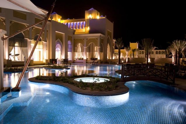 al-areen-palace-resort-bahrain-2.jpg