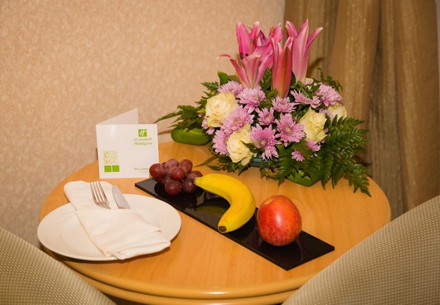 holiday-inn-yanbu-1.jpg