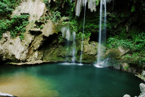 Akchour-waterfalls.jpg