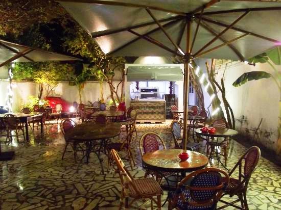 M%C3%A9dina-de-Hammamet-Restaurants.jpg