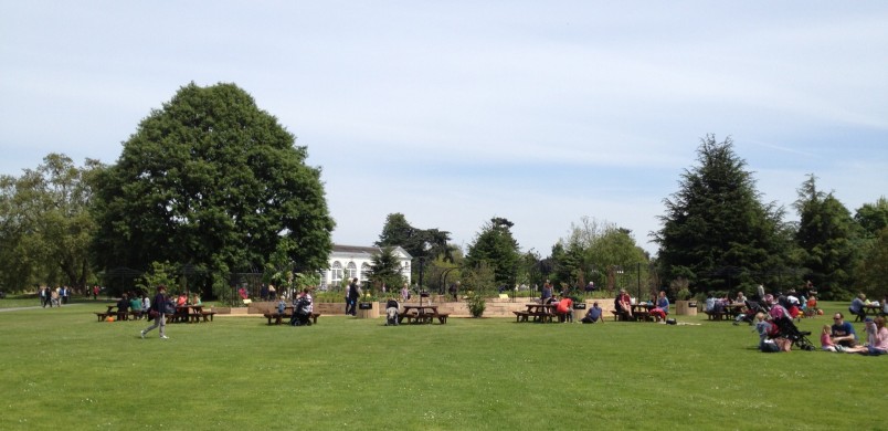 picnic-area-kew-gardens1.jpg