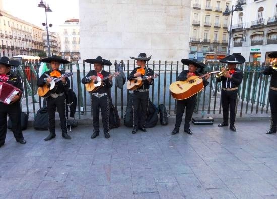 Puerta-Del-Sol-StreetMusicians.jpg