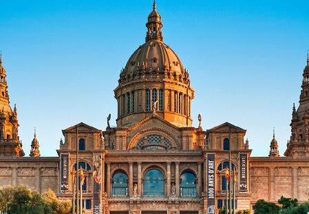 Plaza-De-Espana-NationalPalace.jpg