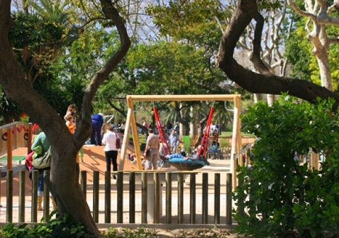 Parc-De-La-Ciutadella-Playgrounds.jpg