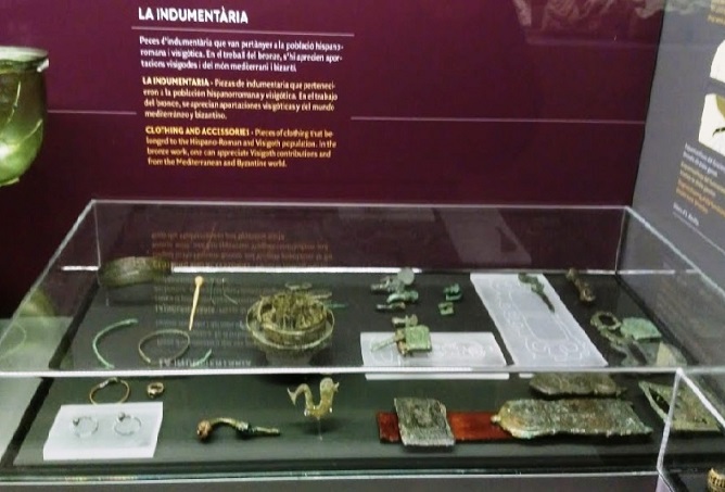 Barcelona-City-History-Museum-PersonalItems.jpg