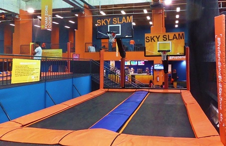 SkyZone-Trampoline-Park-BasketBall.jpg