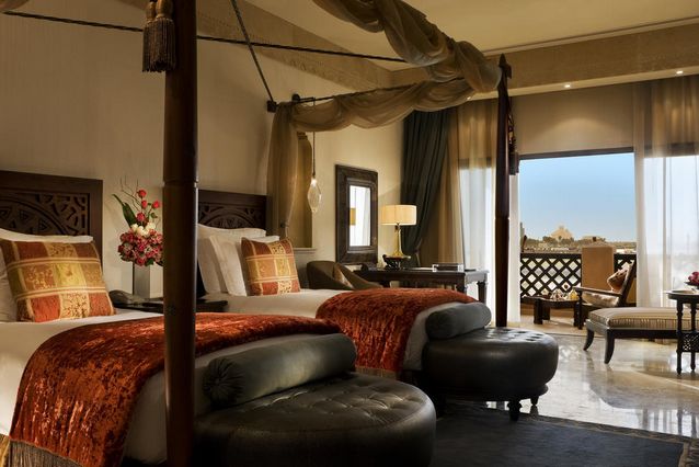 sharq-village-and-spa-a-ritz-carlton-hotel-doha-1.jpg