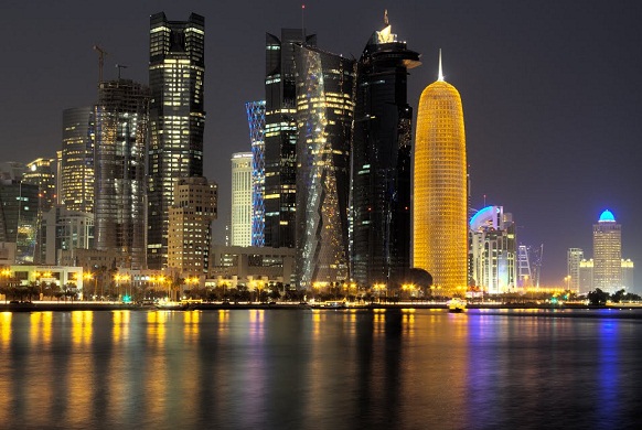 Doha-Corniche-NightView.jpg