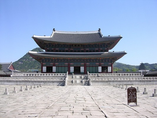 Gyeongbok-Palace.jpg