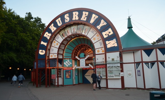 circus-view-bakken.jpg