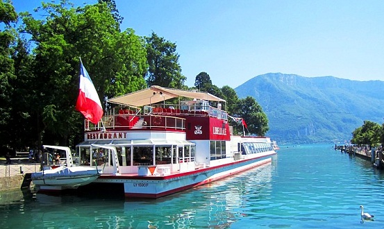 Lake-Annecy-Restaurants.jpg