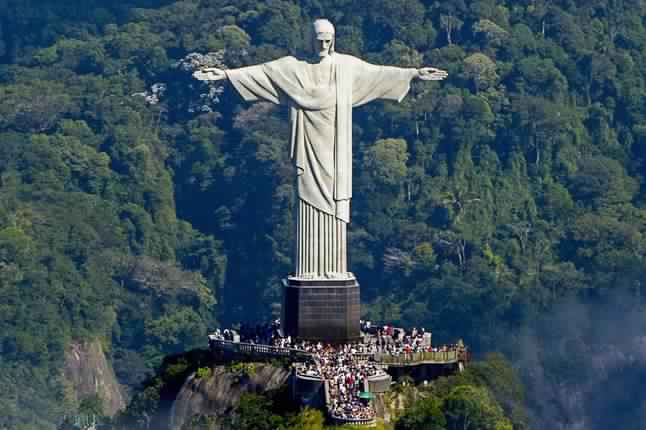 Christ-the-Redemeer-Rio-De-Janero.jpg