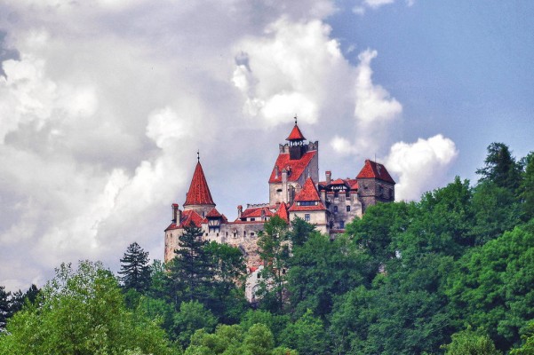 Bran-Castle.jpg