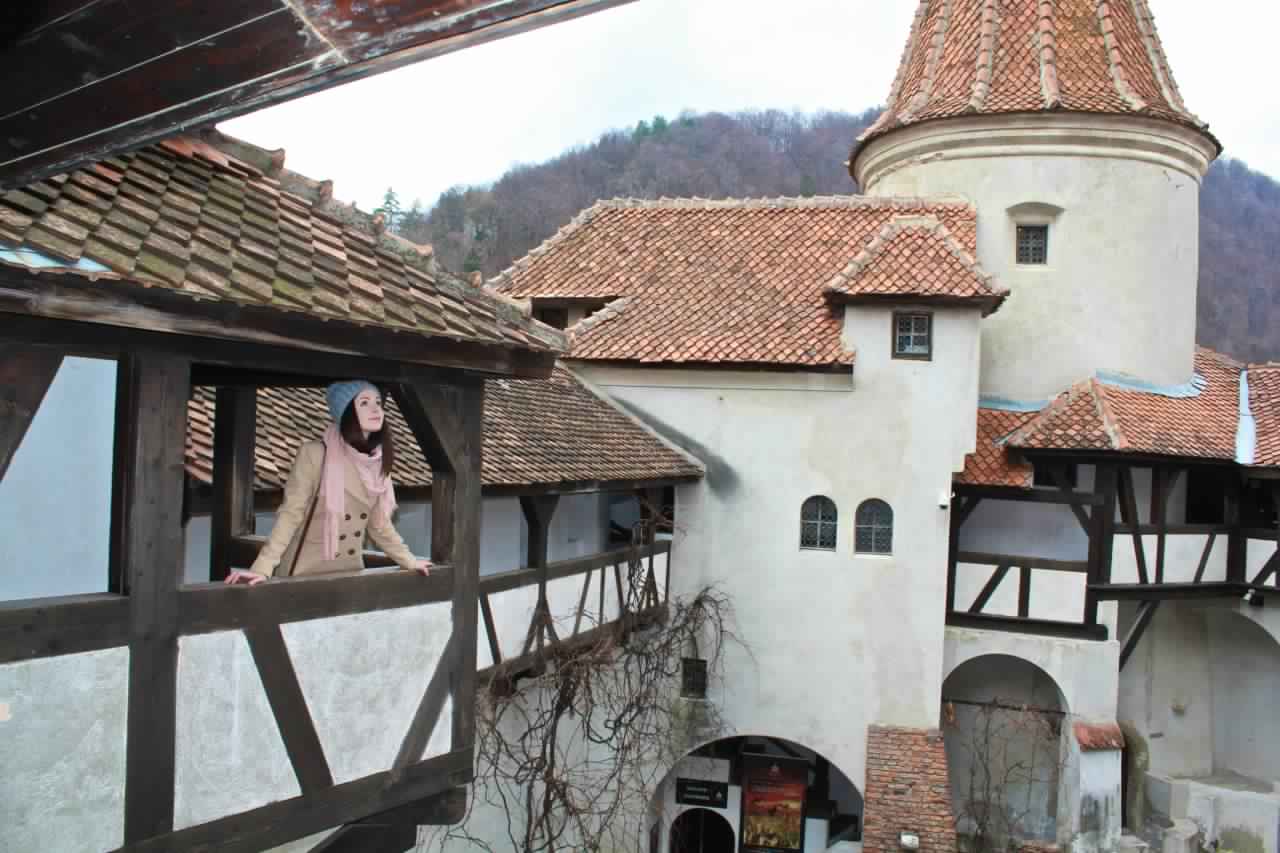 Dracula-Castle-from-top.jpg