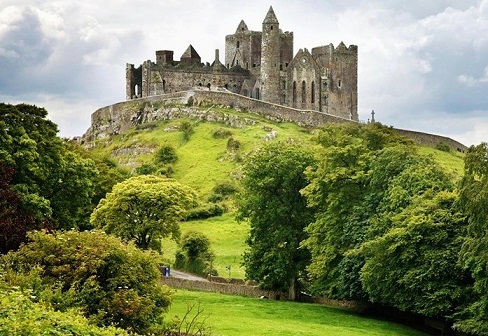 Rock-Of-Cashel-View.jpg