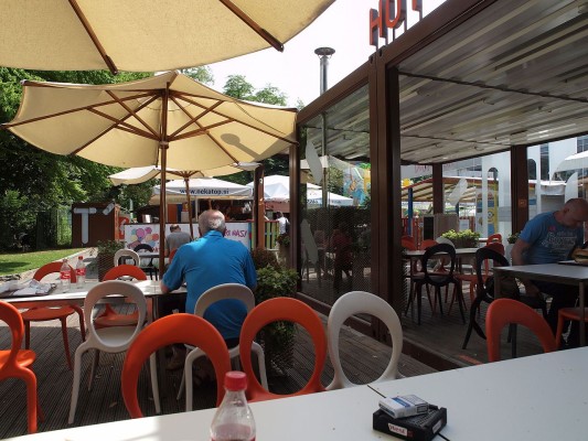 Tivoly-Park-Restaurant.jpg